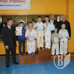 Відсвяткували ювілей...спортивними змаганнями Відсвяткували ювілей...спортивними змаганнями